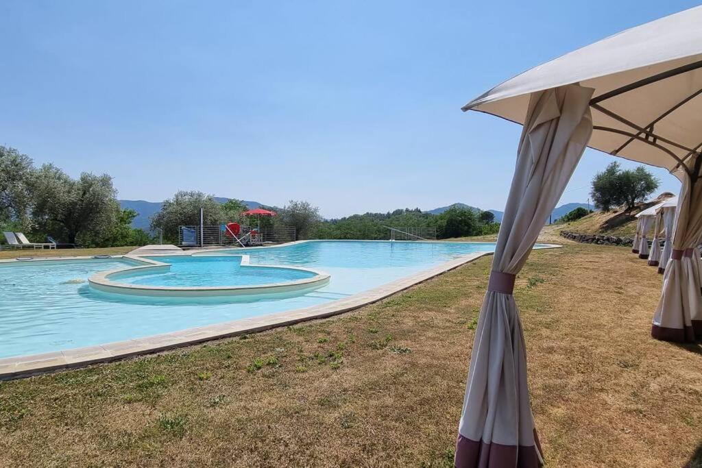 Appartamento La Mimosa Monti di Licciana Nardi Exterior foto